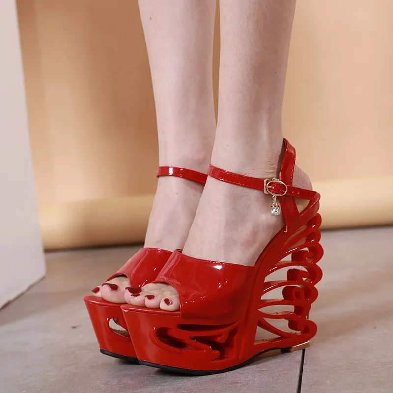 Casual Sandal Leather - Neue Sommer-Sandalen mit stilvoller Lederschnalle, Metallverzierung