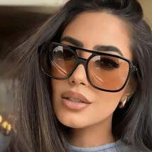 Sunglasses Aviator Polarized - Schwarze quadratische Sonnenbrille im Aviator-Stil mit