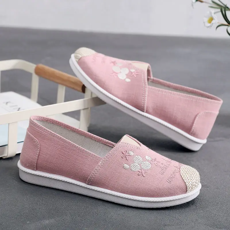 Kawaii Slip-on-Schuhe mit rund – Espadrille Slip On Bewertung und Preis
